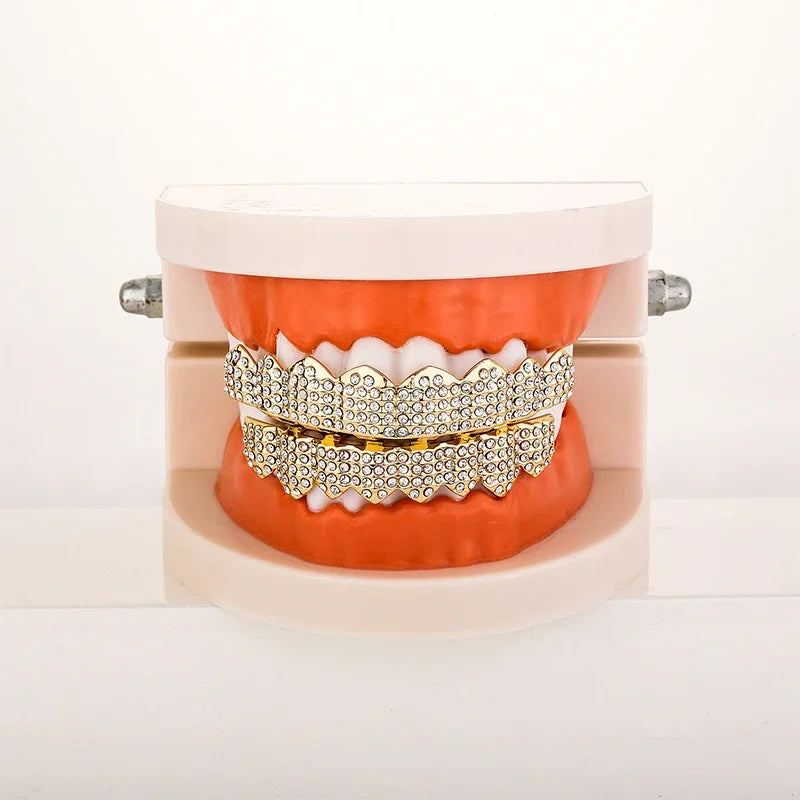 Hip Hop Iced Out Teeth Grillz Caps Cubic Zircon Micro Pave Top & Bottom Charm Grills Set For Men Women Jewelry Box Pack Gift
